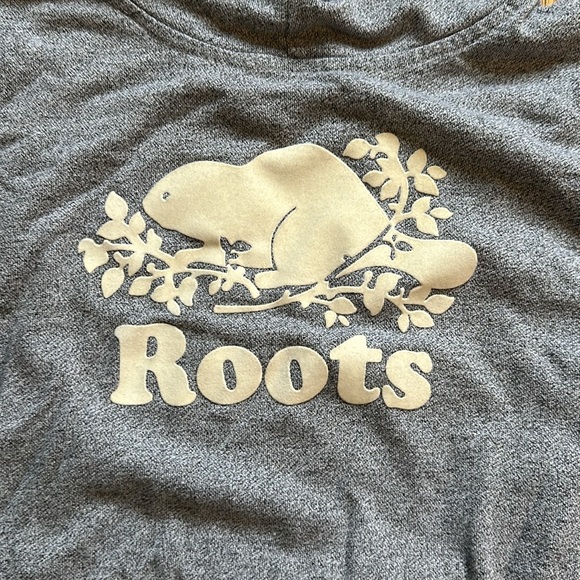 Women’s Gray Roots hoodie size Small - Picture 2 of 3
